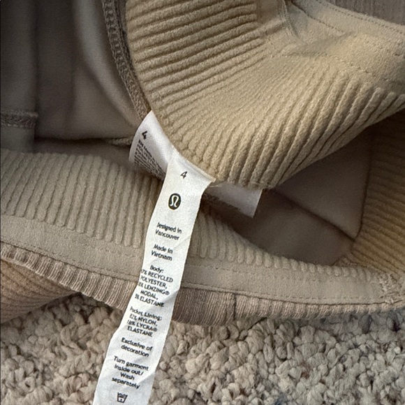 Lululemon Athletica Beige Ribbed Leggings - Picture 2 of 4